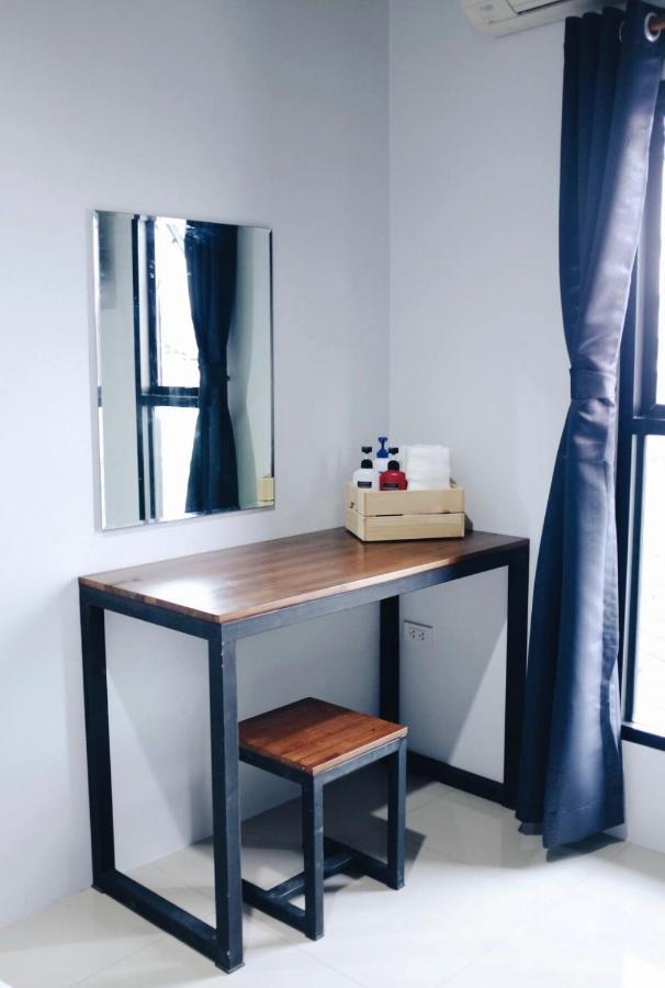 The Room Apartment Surat Thani Bagian luar foto