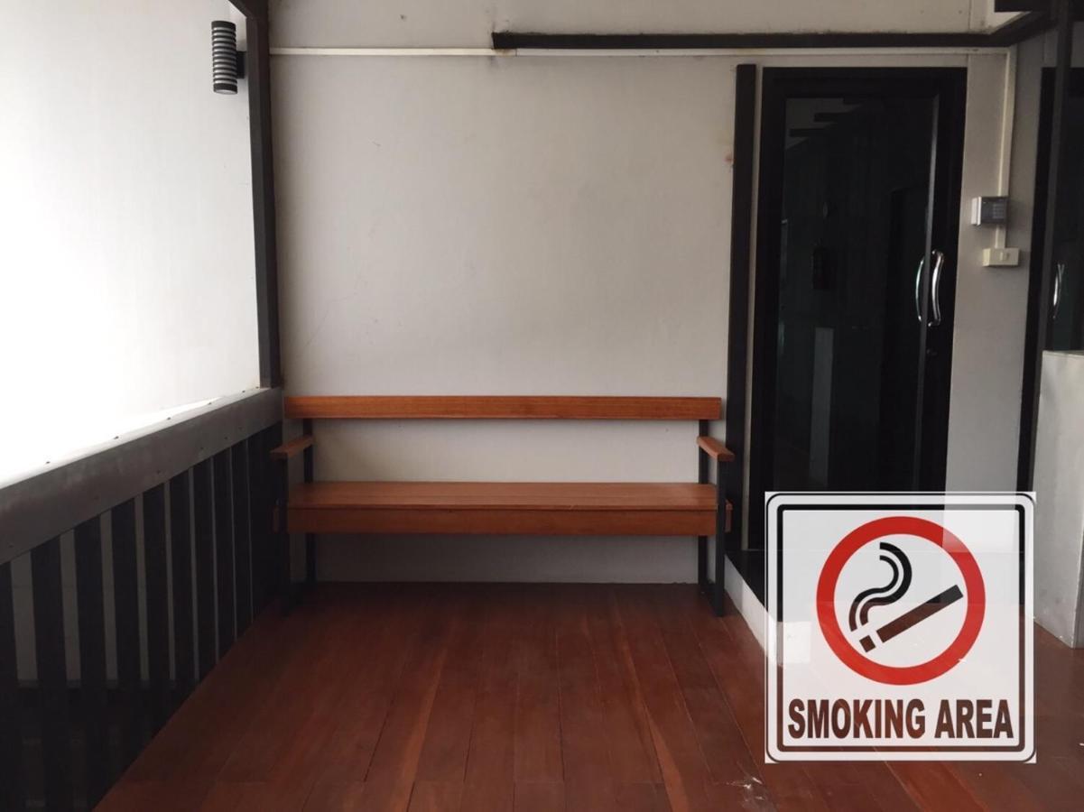 The Room Apartment Surat Thani Bagian luar foto